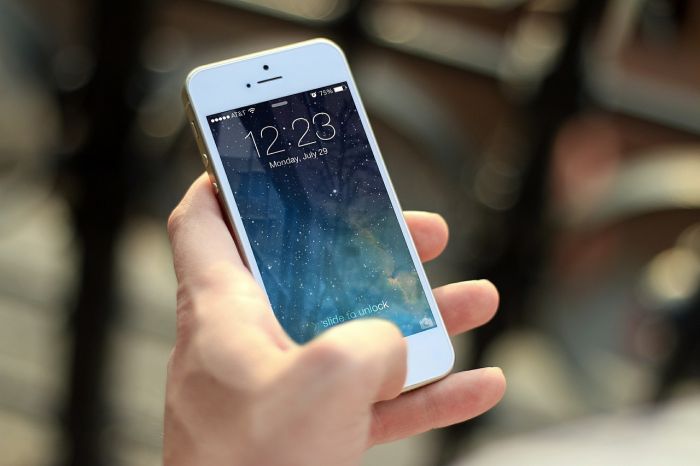 ベトナムの携帯電話のかけ方は? 購入方法や料金などを紹介